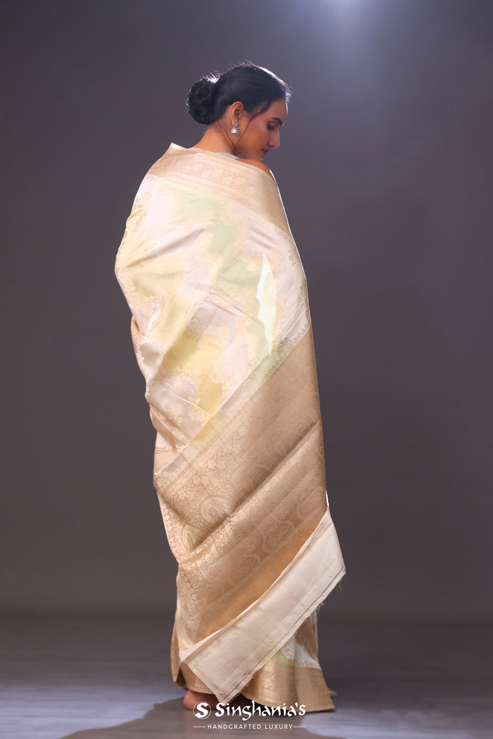 Champagne Peach Multicolour Chiniya Banarasi Silk Saree