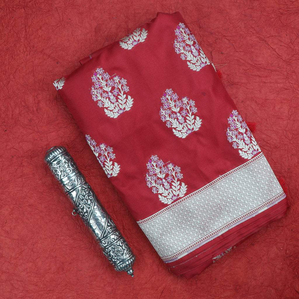 Deep Red Banarasi Silk Handloom Saree - Singhania's