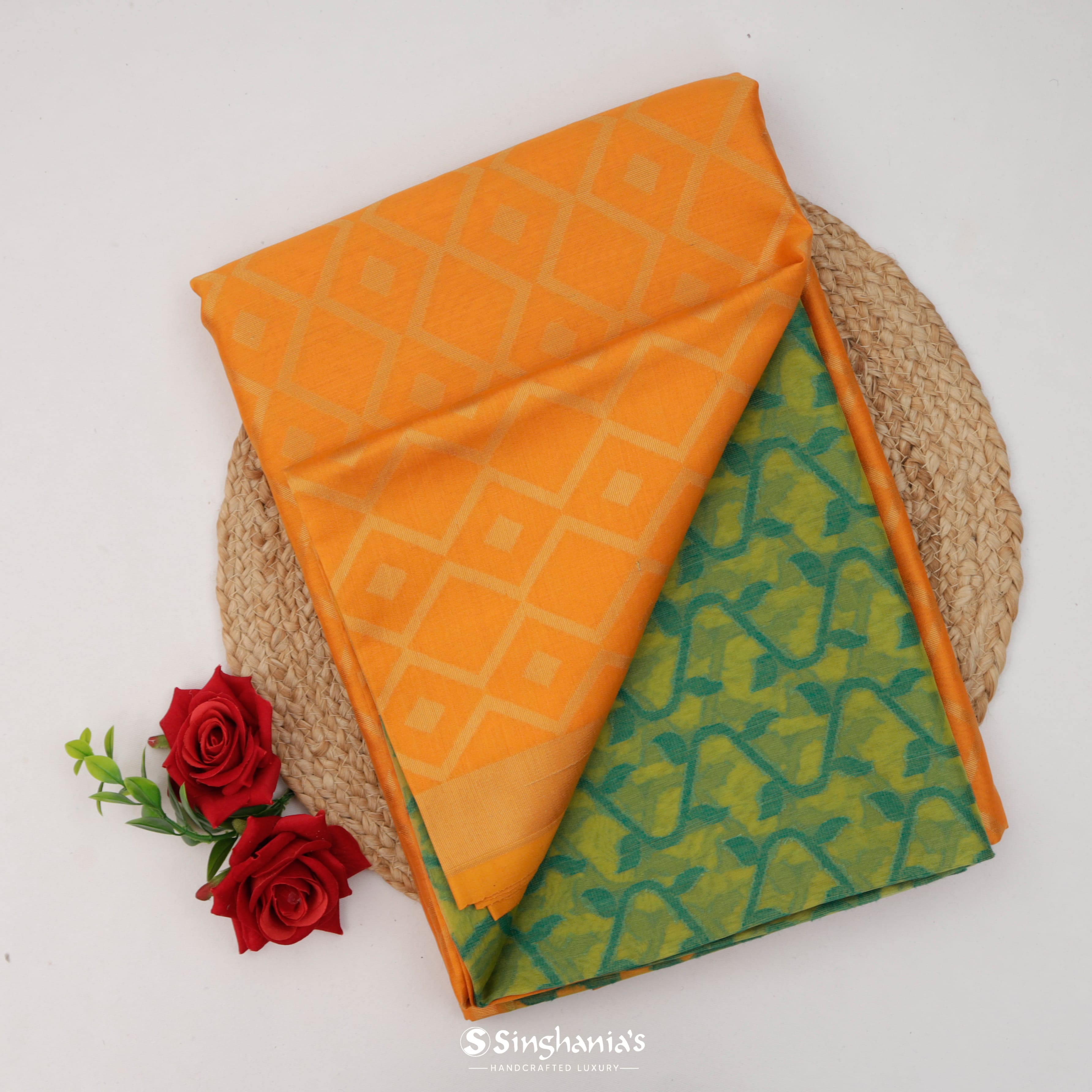 Medallion Yellow Silk Banarasi Handloom Saree Checks Pattern