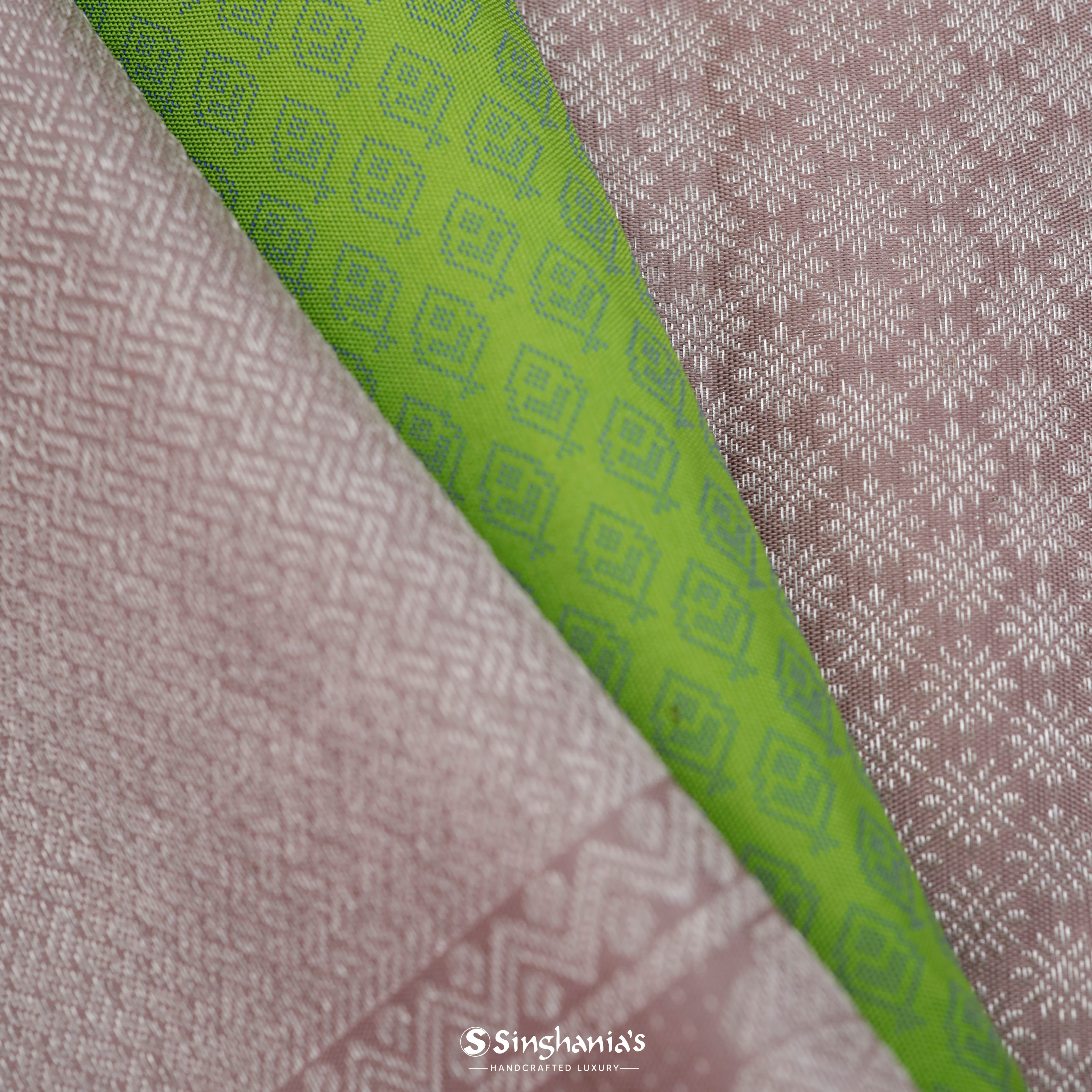 Parrot Green Silk Kanjivaram Saree With Geometrical Pattern