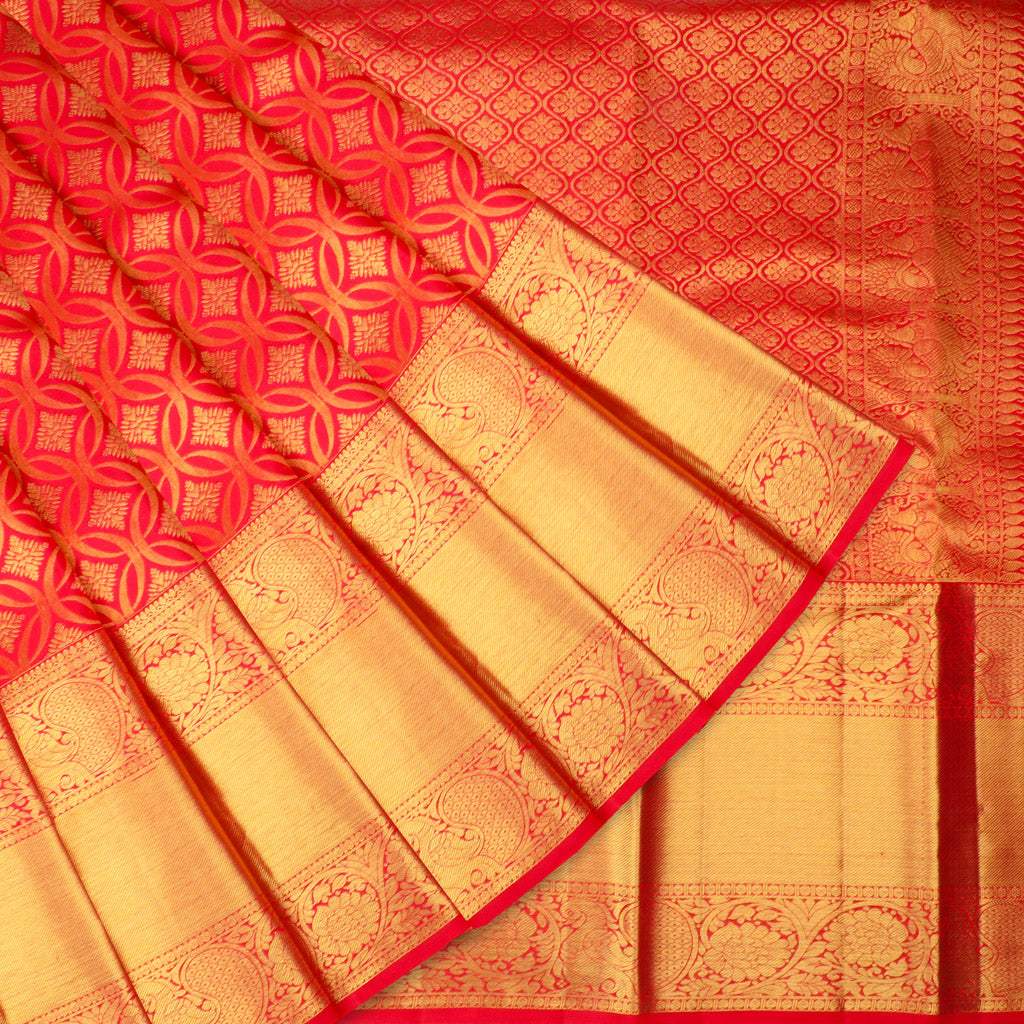 Red Kanjivaram Silk Saree With Floral Motifs Pattern - Singhania's