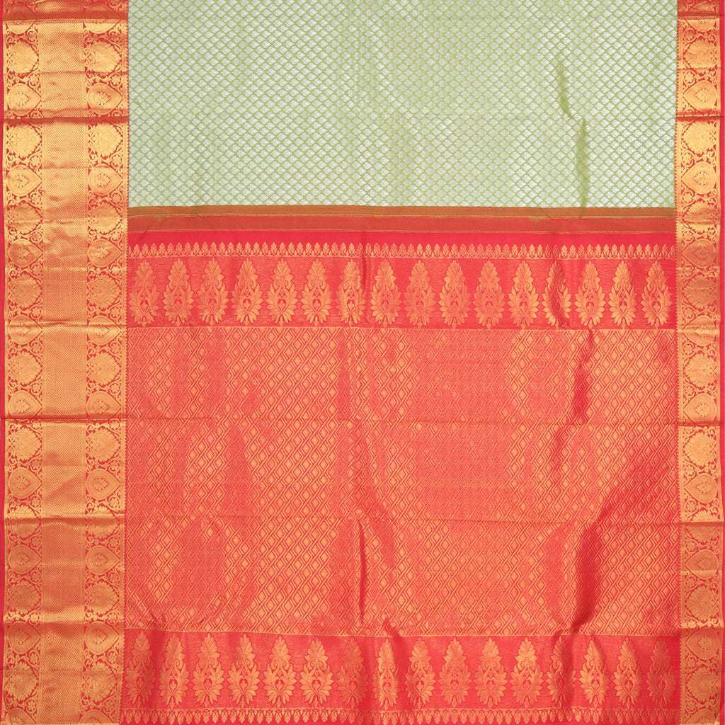 Pear Green Kanjivaram Silk Saree With Tiny Floral Buttis - Singhania's