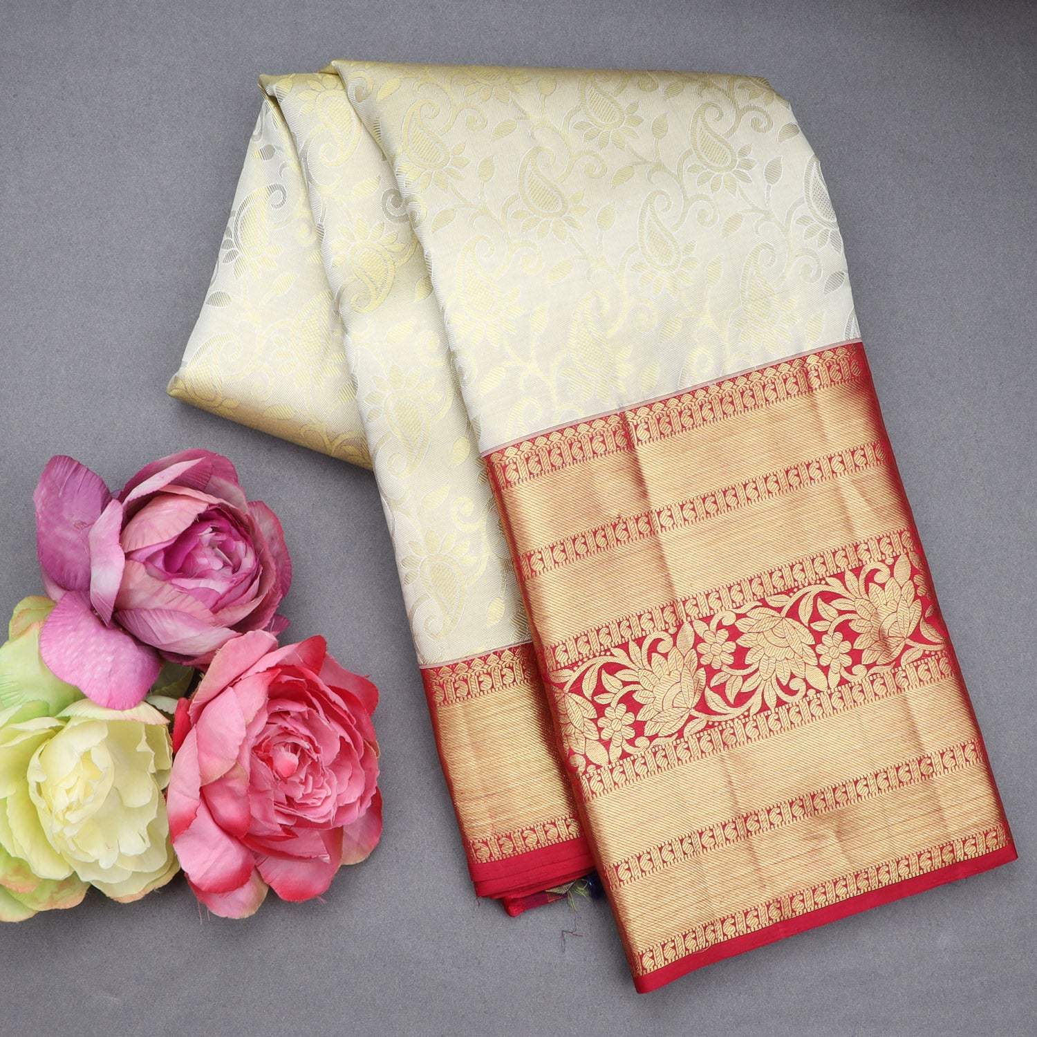 White Kanjivaram Silk Saree With Floral Jaal Pattern - Singhania's