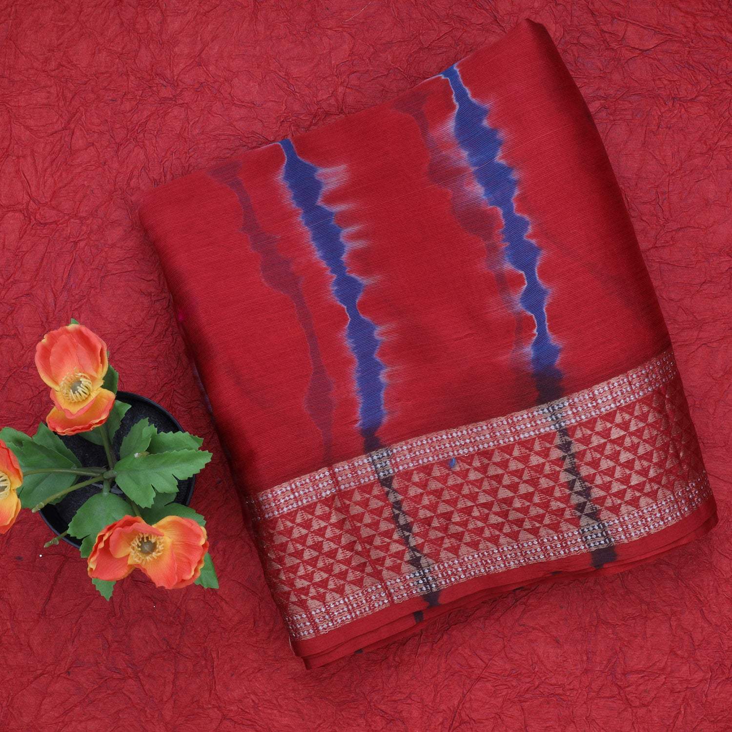 Brick Red Maheshwari Silk Tie & Dye Printed Saree - Singhania's