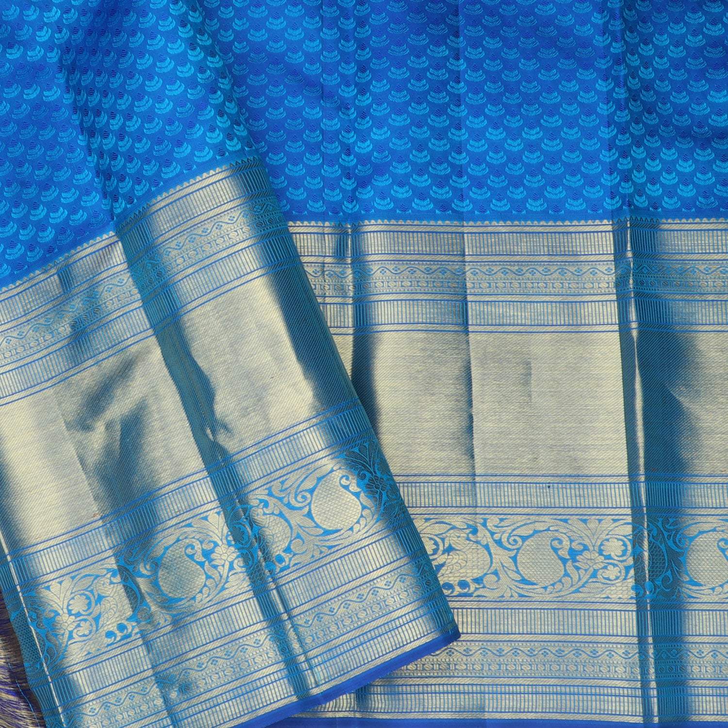 Blue Kanjivaram Silk Saree With Tiny Floral Buttis - Singhania's