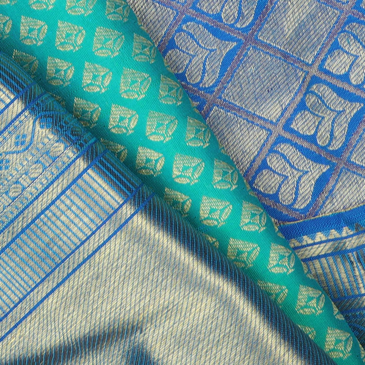 Blue Kanjivaram Silk Saree With Tiny Floral Buttis - Singhania's