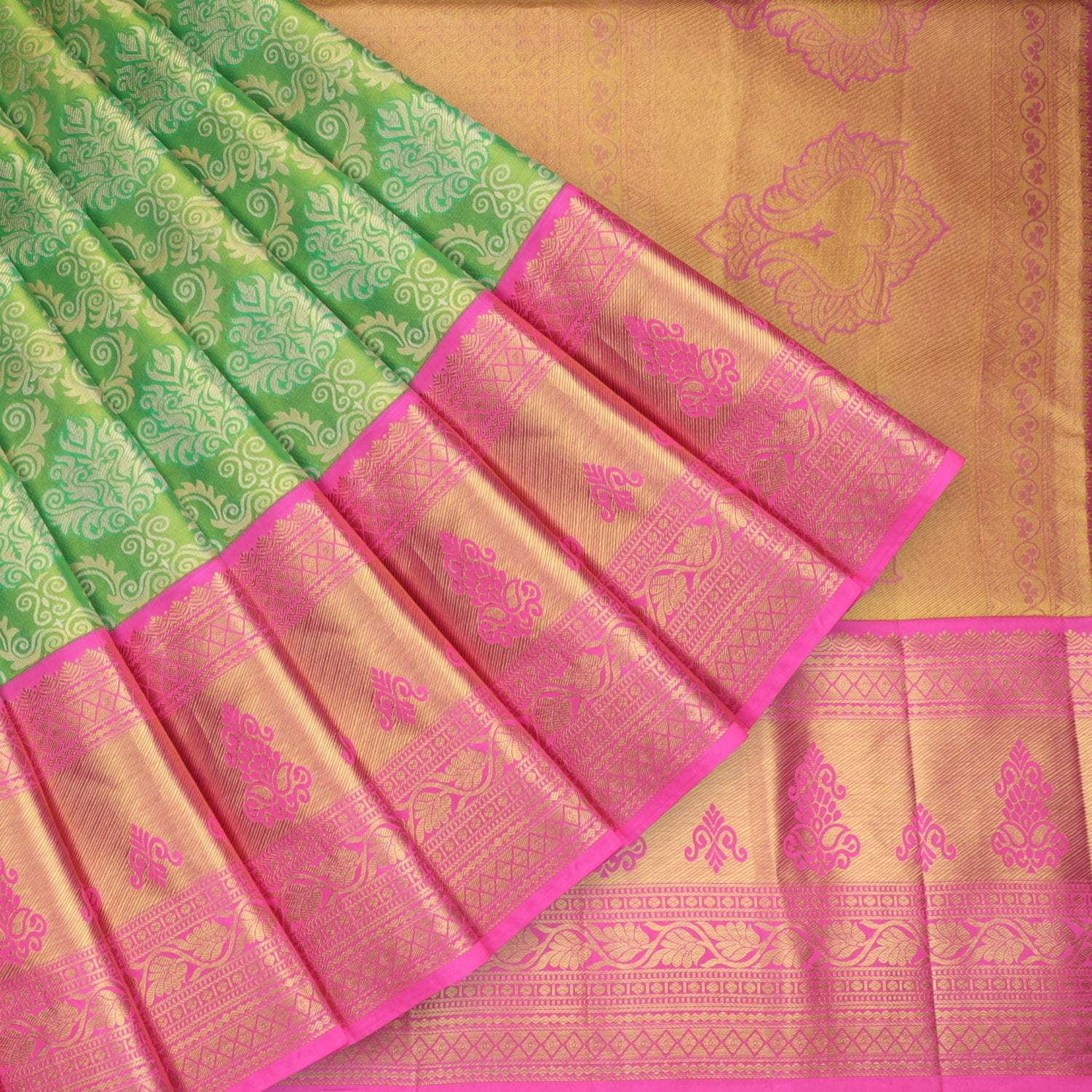 Green Kanjivaram Silk Saree With Floral Pattern - Singhania's