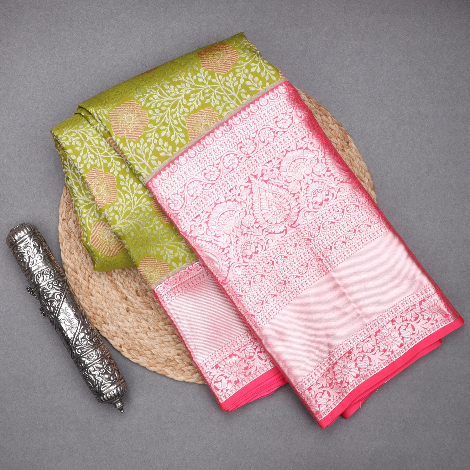 Green Kanjivaram Silk Saree With Floral Pattern - Singhania's