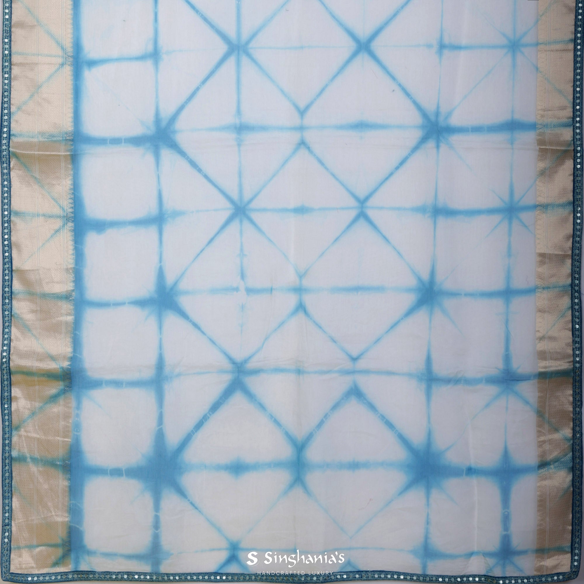 White Blue Printed Maheshwari Silk Saree With Tie-Dye Pattern