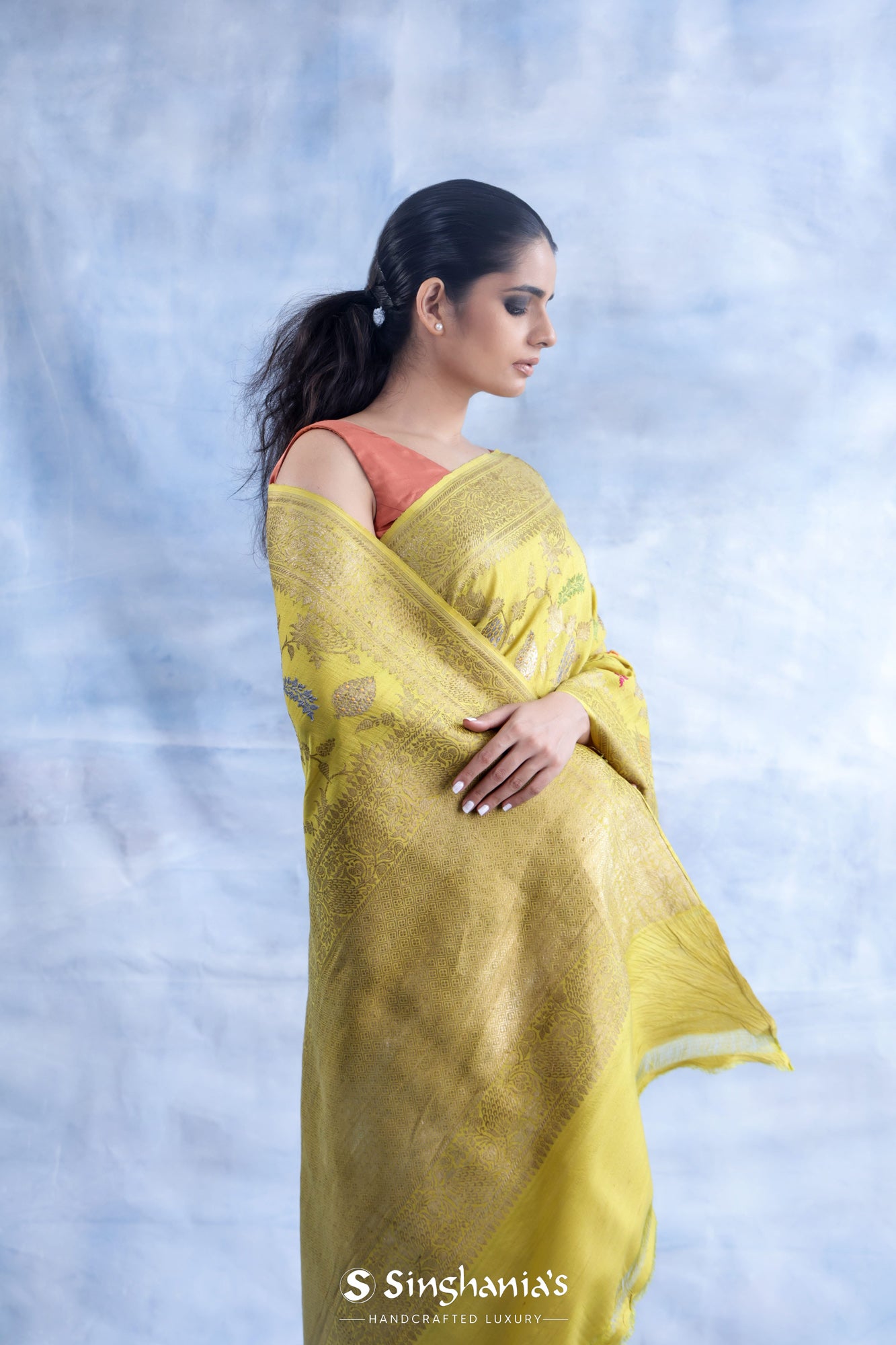 Sulfur Yellow Tussar Jamdhani Saree With Floral Jaal Weaving