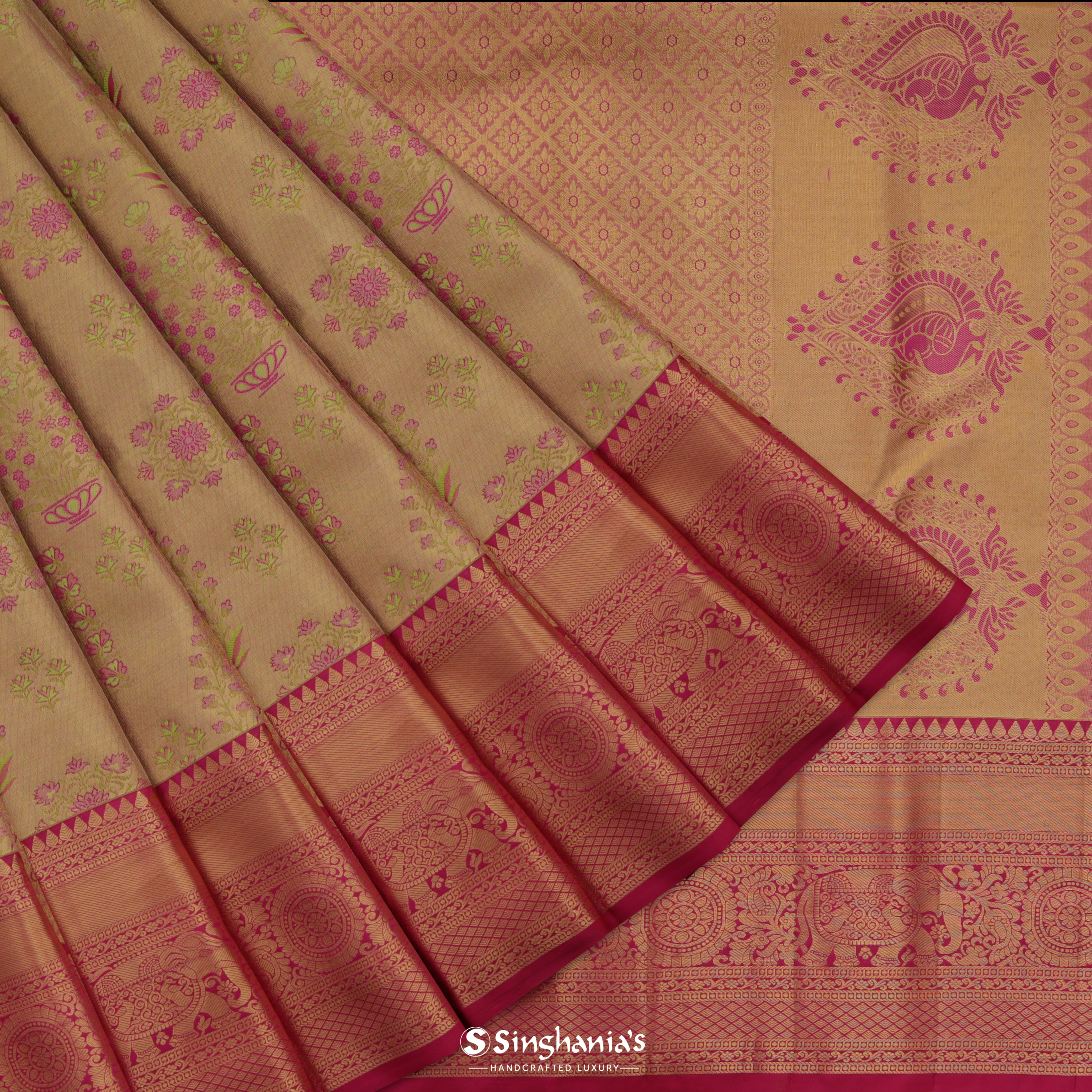 Dual Shade Green Kanjivaram Silk Saree With Floral Pattern