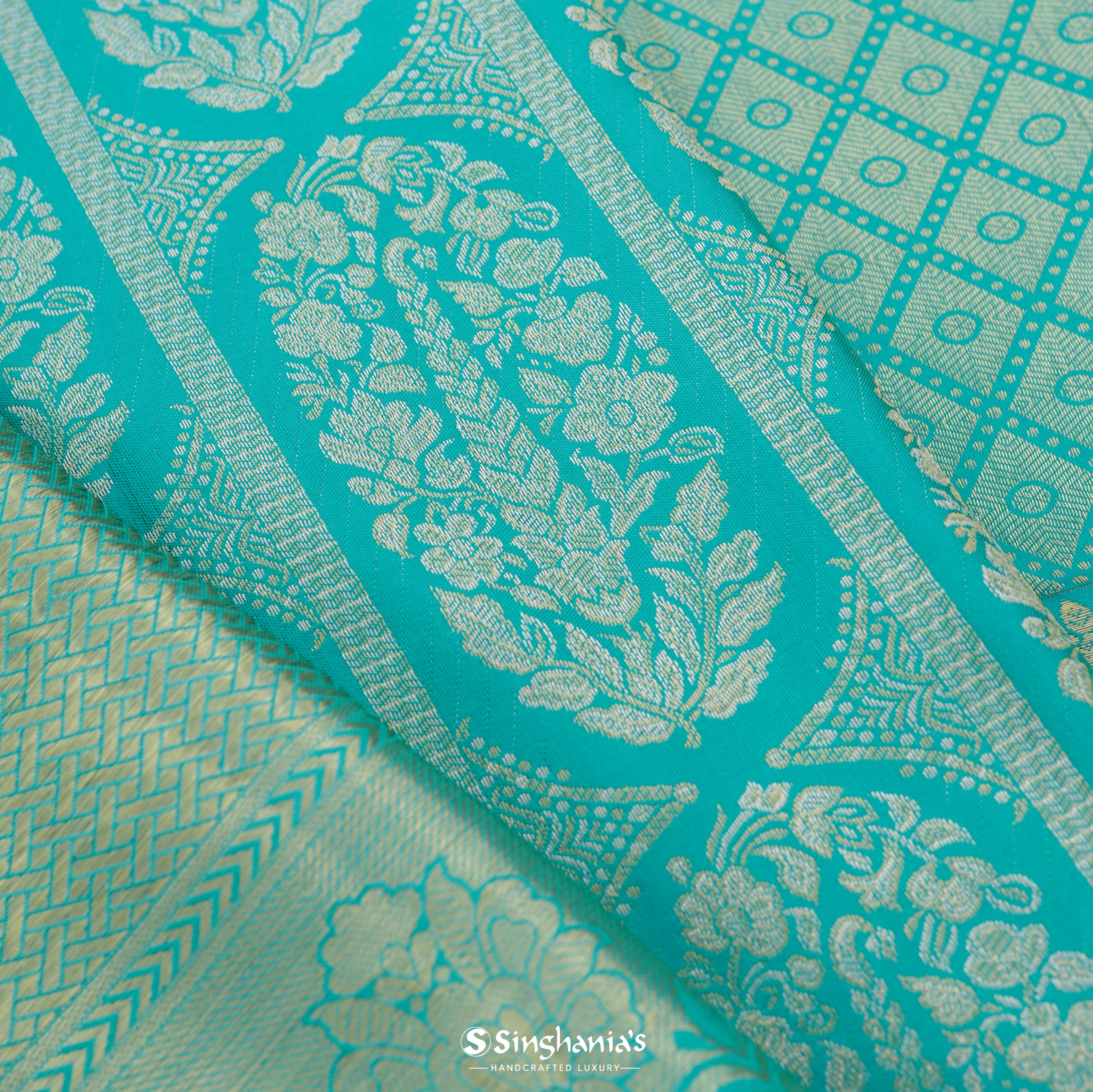 Aqua Green Kanjivaram Silk Saree With Floral Pattern