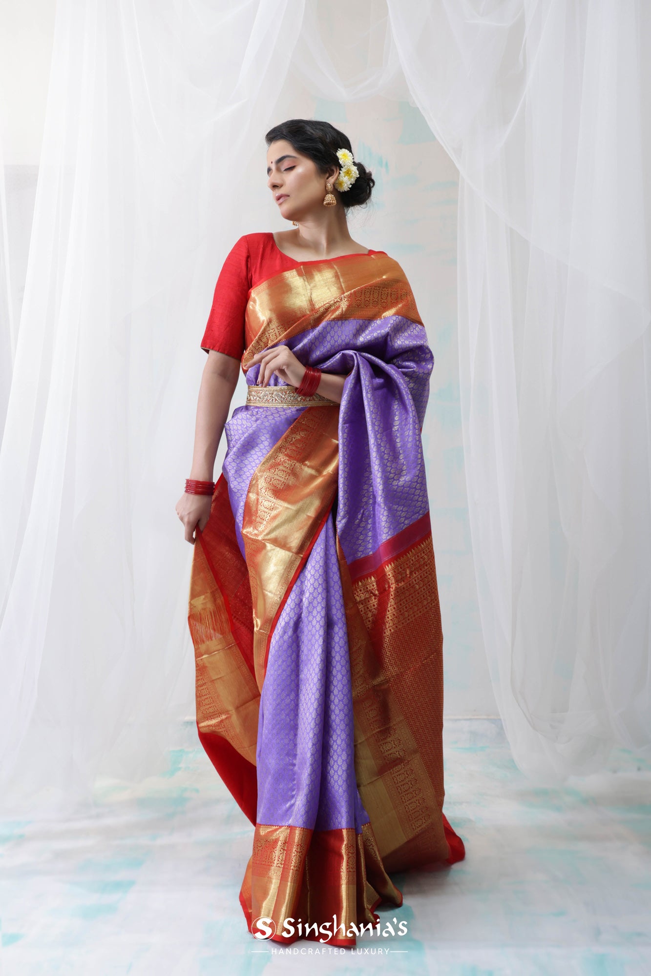 Medium Purple Kanjivaram Silk Saree With Floral Buttis Weaving