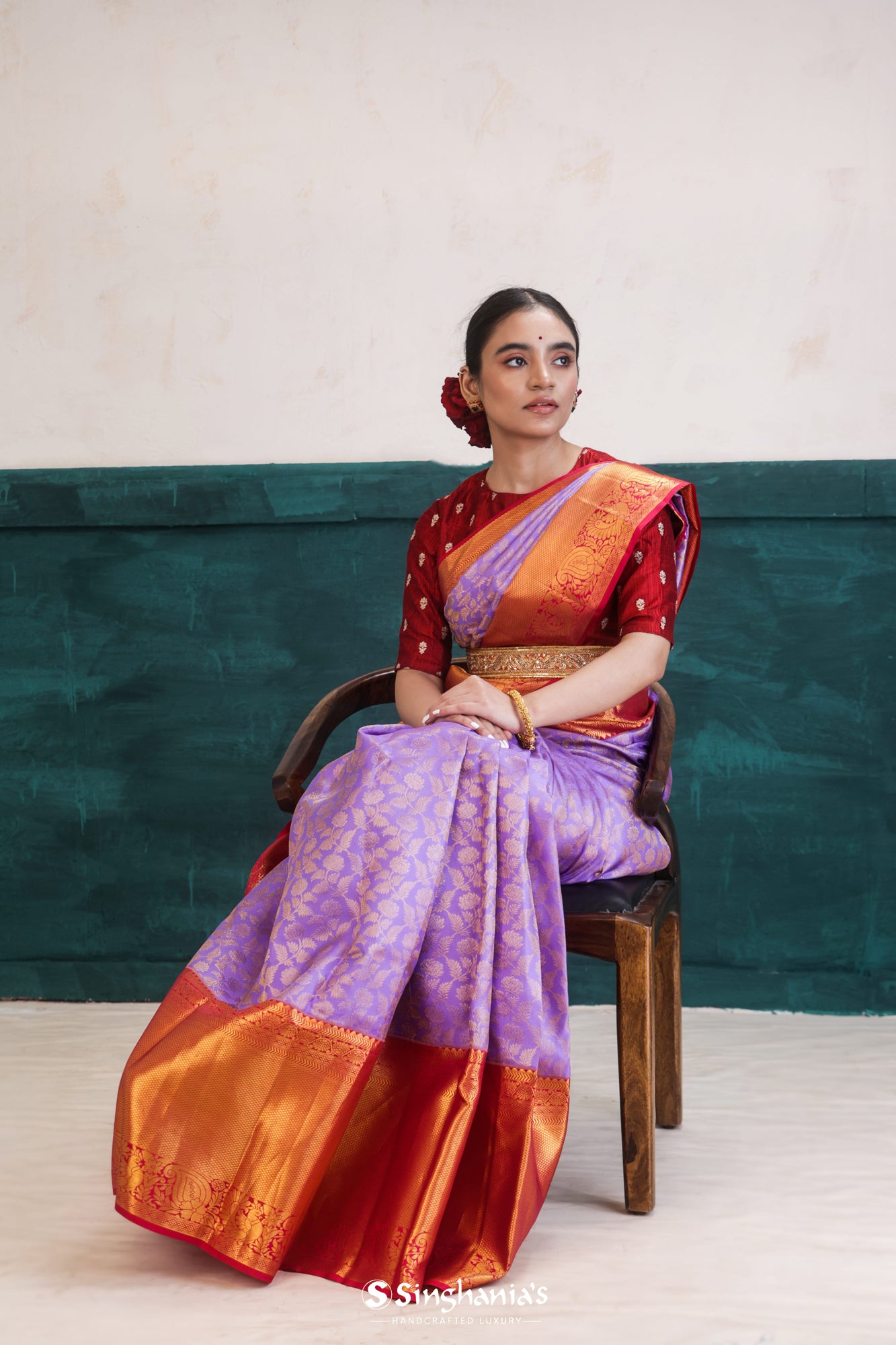 Lilac Kanjivaram Silk Saree With Floral Jaal Weaving