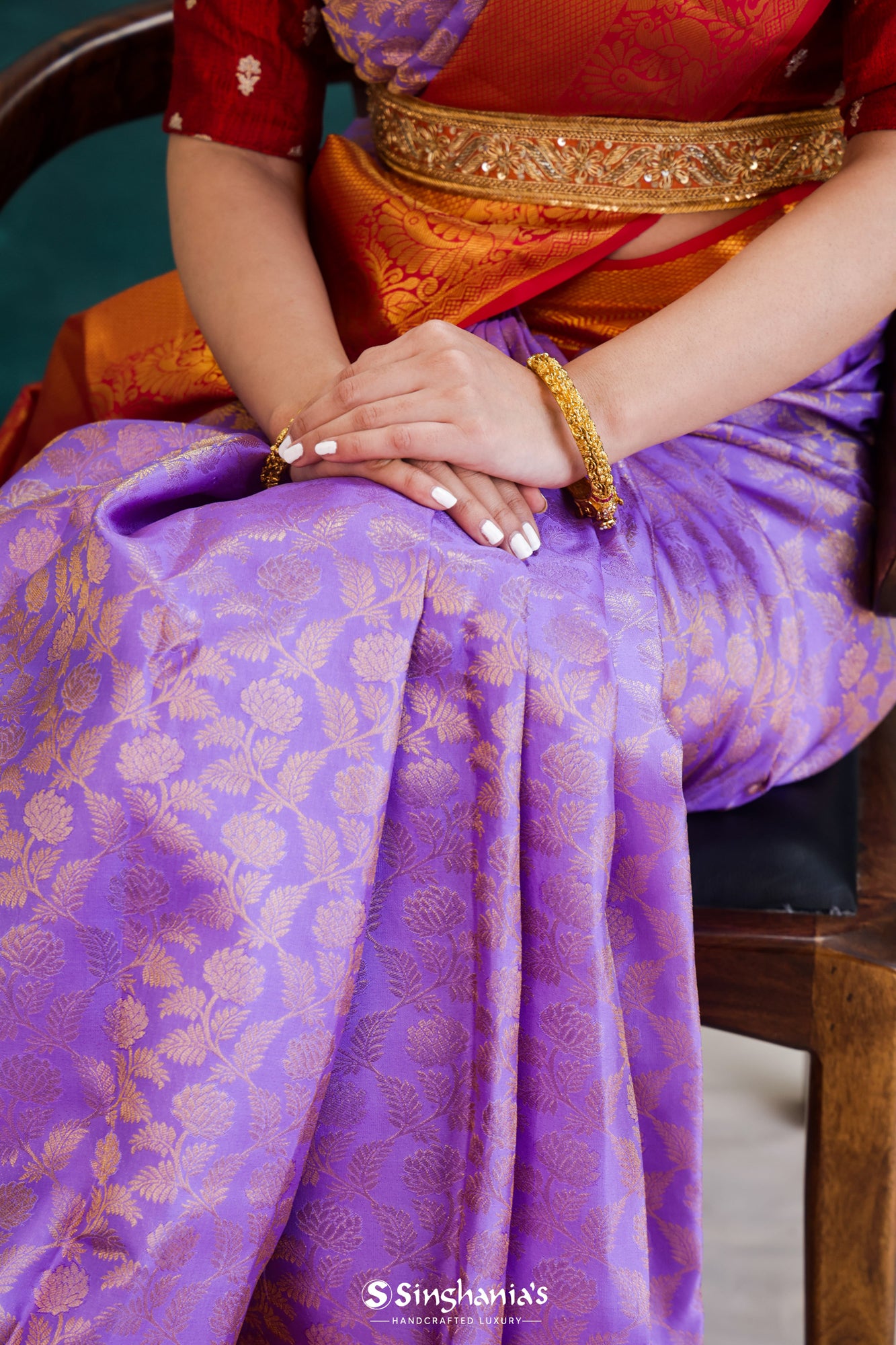 Lilac Kanjivaram Silk Saree With Floral Jaal Weaving