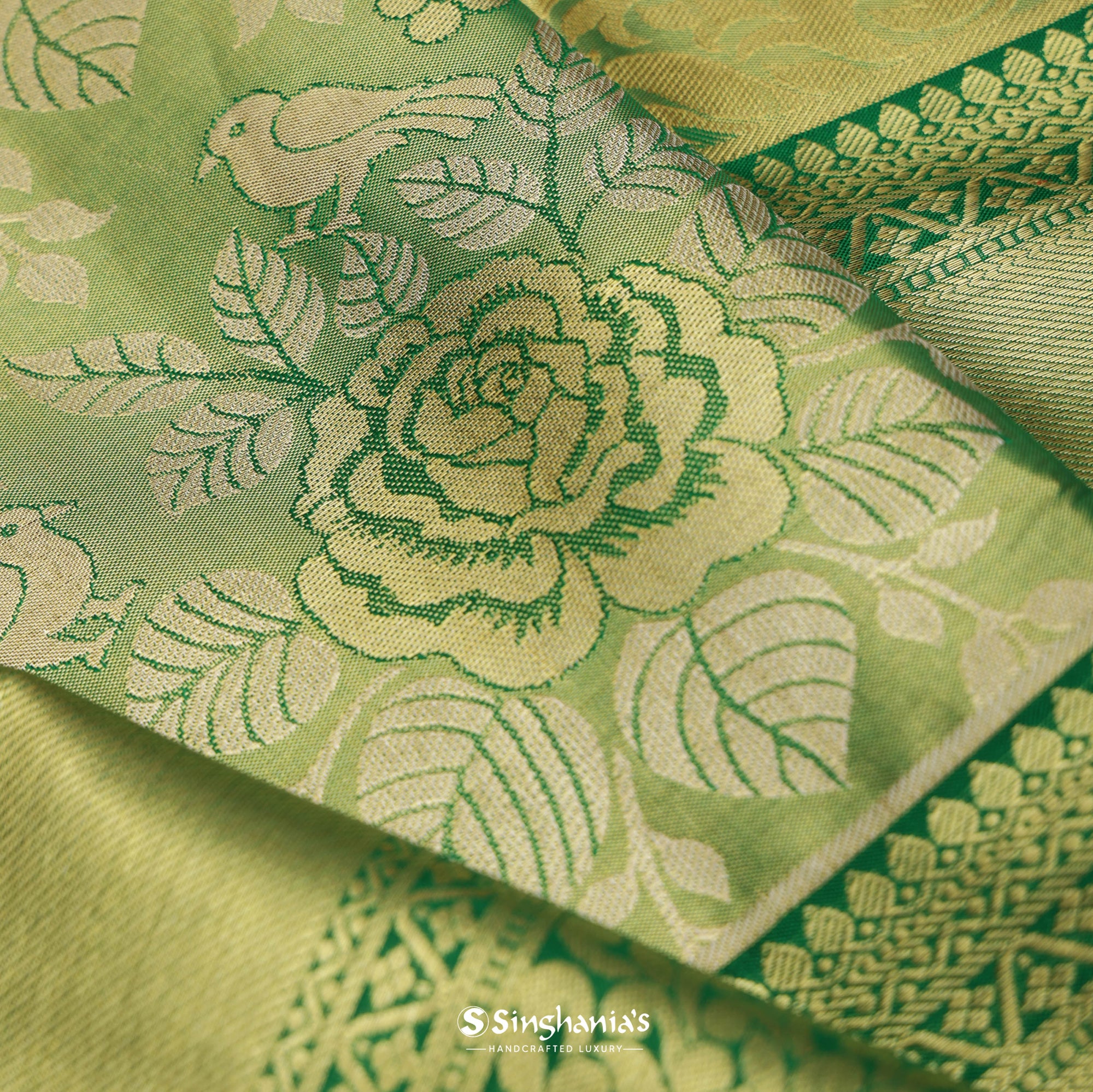 Russian Green Kanjivaram Silk Saree With Floral And Bird Weaving