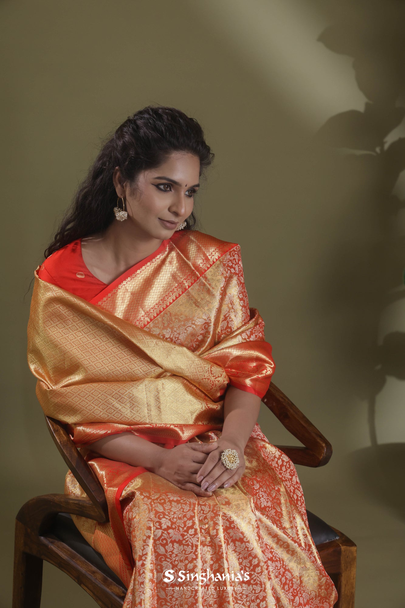 Gold-Red Tissue Kanjivaram Saree With Floral Jaal Weaving