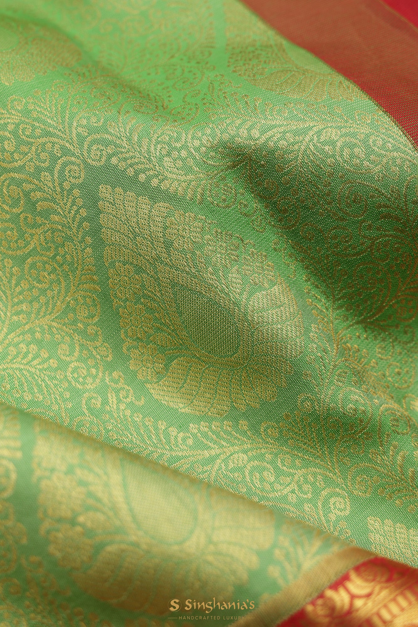 Pea Green Kanjivaram Silk Saree With Floral Jaal Weaving