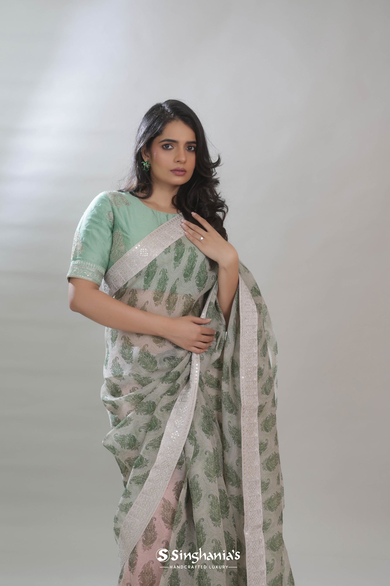 Faded Violet Printed Organza Saree With Floral Paisley Design