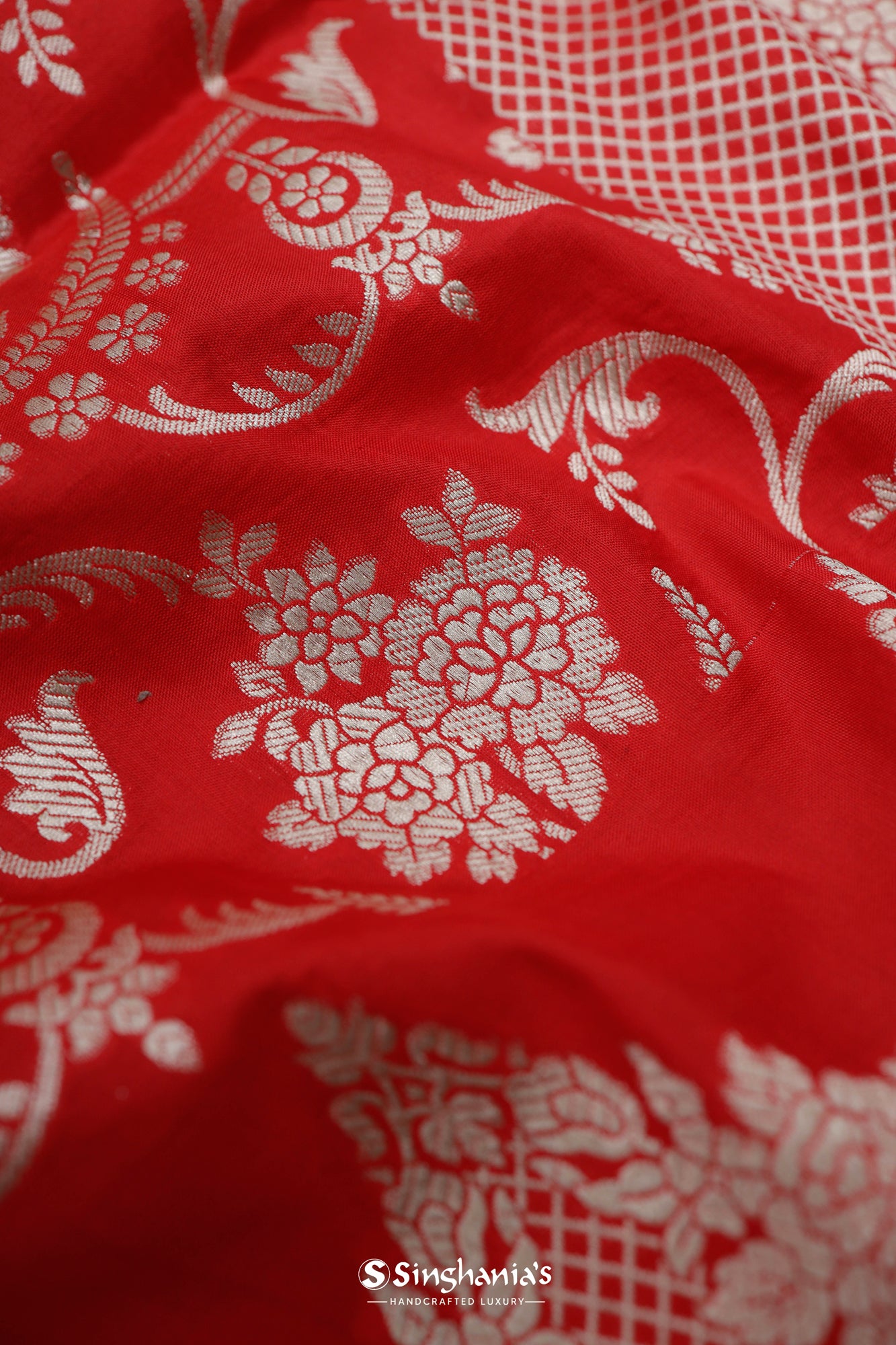 Chilli Red Banarasi Silk Saree With Floral Jaal Weaving