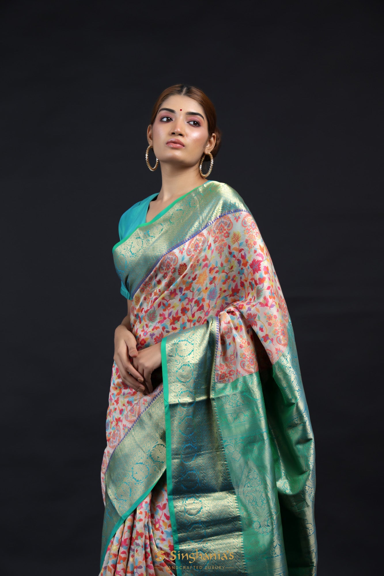 Forest Green Kani Silk Saree With Geometrical Motif Pattern