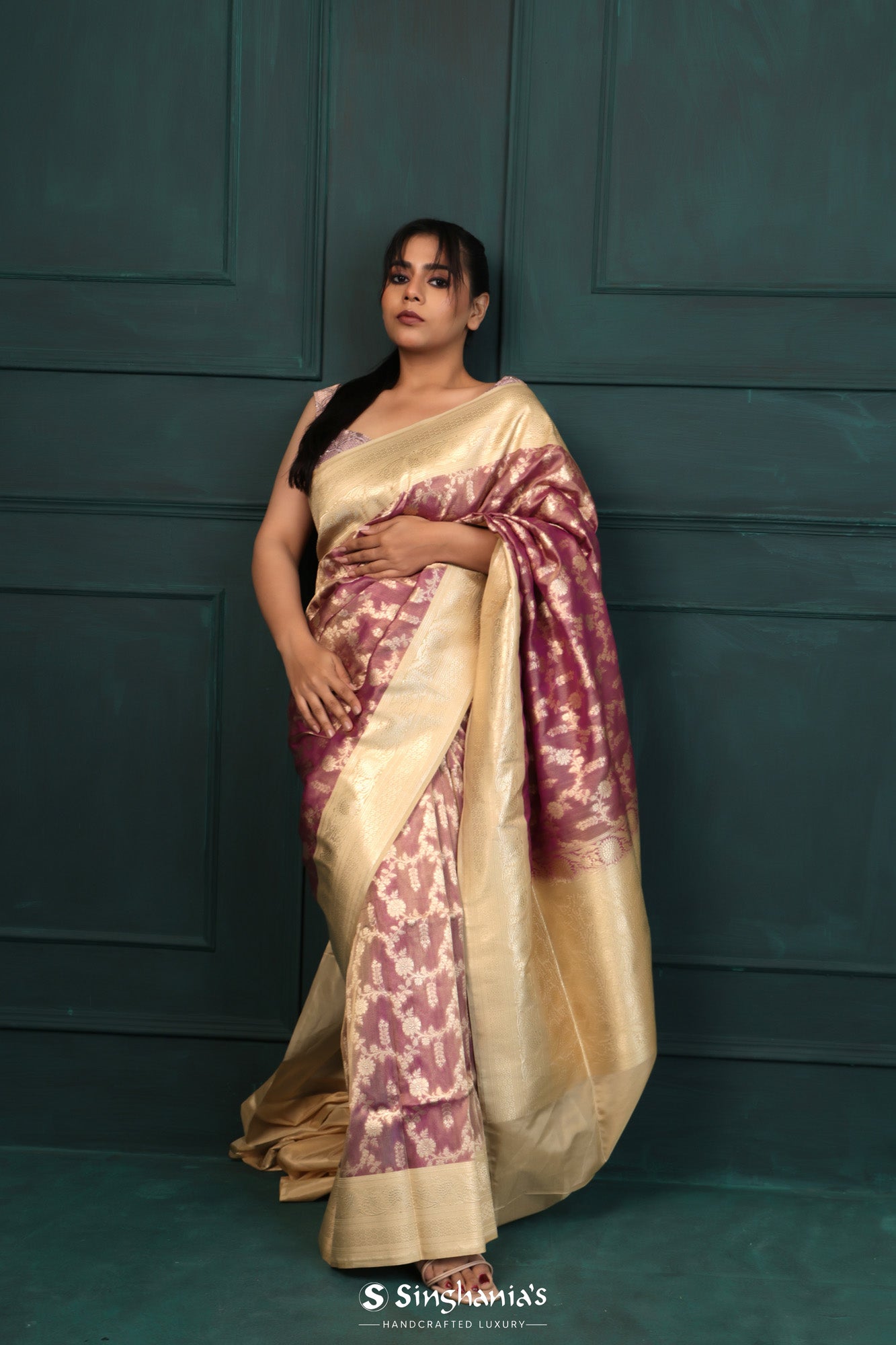 Rouge Pink Tissue Organza Banarasi Saree With Floral Jaal Design