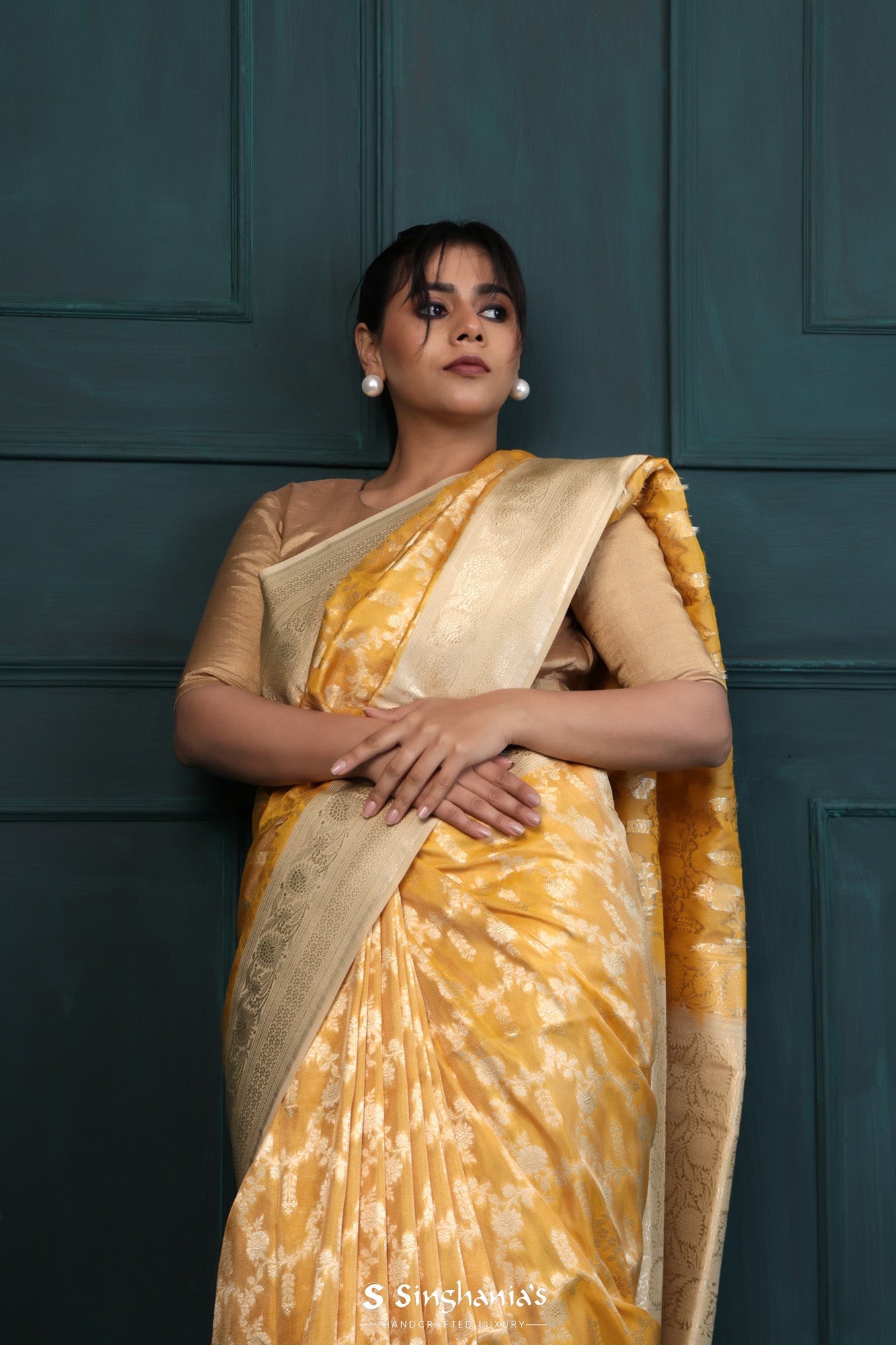 Traditional Gold Banarasi Silk Saree With Floral Jaal Pattern